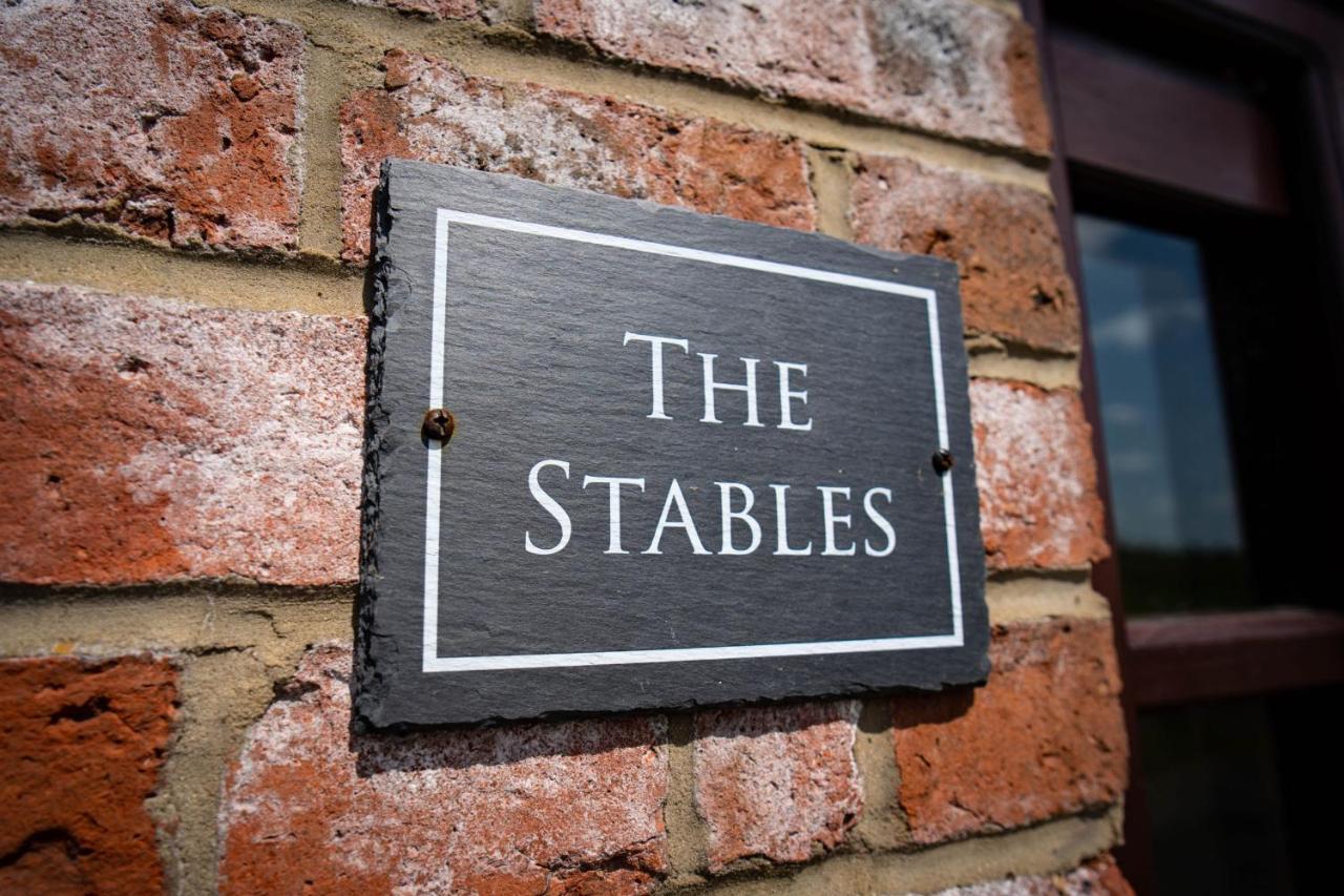 伍德哈尔温泉水疗The Stables别墅 外观 照片